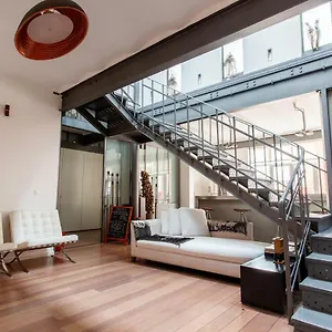 Les Lofts D'artistes Bruselas